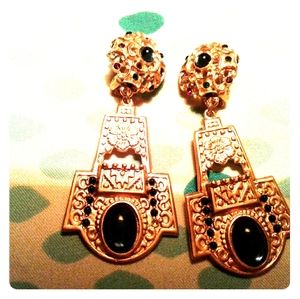 Clip costume ear rings. Vintage